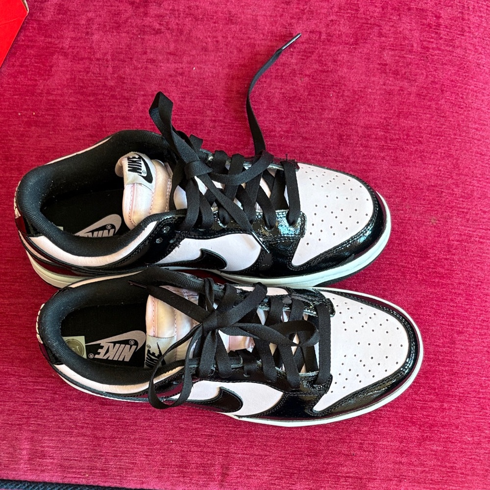Nike pink foam/black sneakers - worn once/like new with box. Kids size 5.5/W7